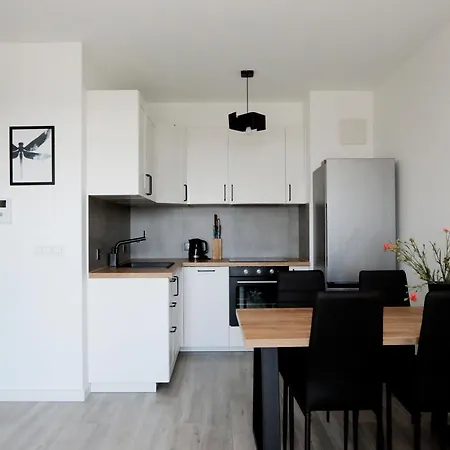 Tramwajowa 17b 우치