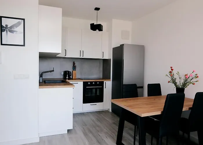 Tramwajowa 17b 아파트 *